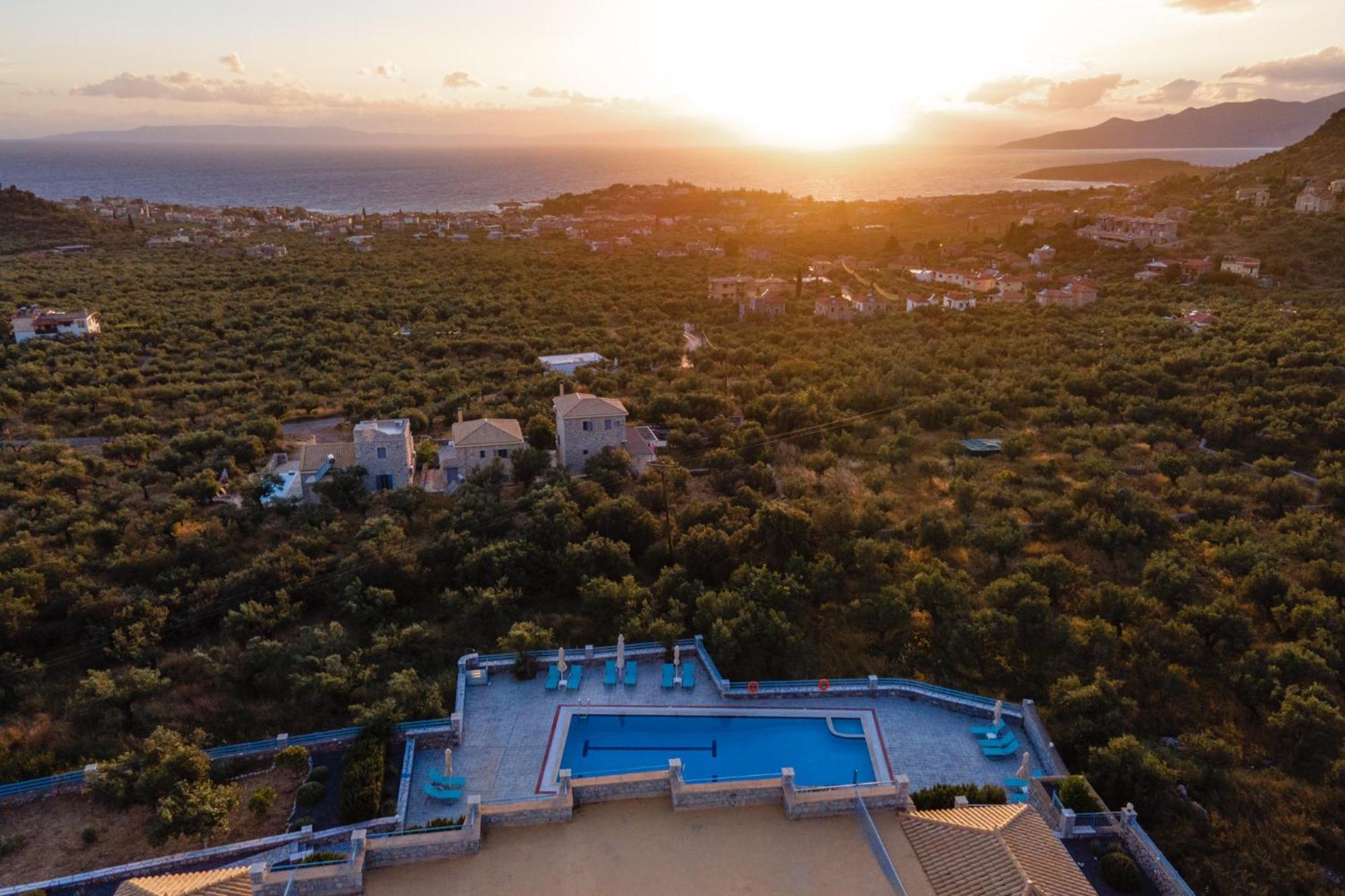 Sundy Maria Apartments Stoupa Exterior photo